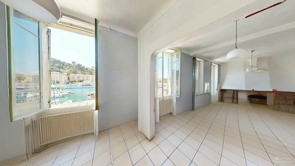 Local Commercial à louer - Nice (06300) - 147 m² - 5 000 €/mois