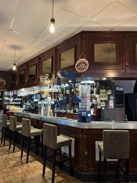 Fonds de commerce à vendre - Cafés et bars - Balan (08200) - 150 000 €