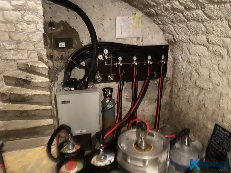 Fonds de commerce à vendre - Cafés et bars - Paris 11 (75011) - 205 600 €