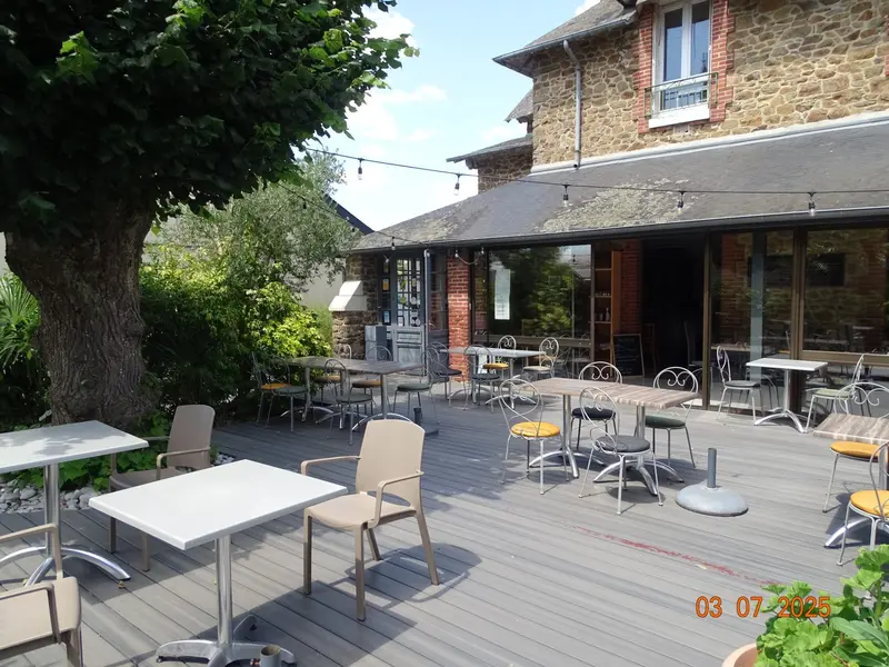 Fonds de commerce à vendre - Restauration - Montgermont (35760) - 132 960 €