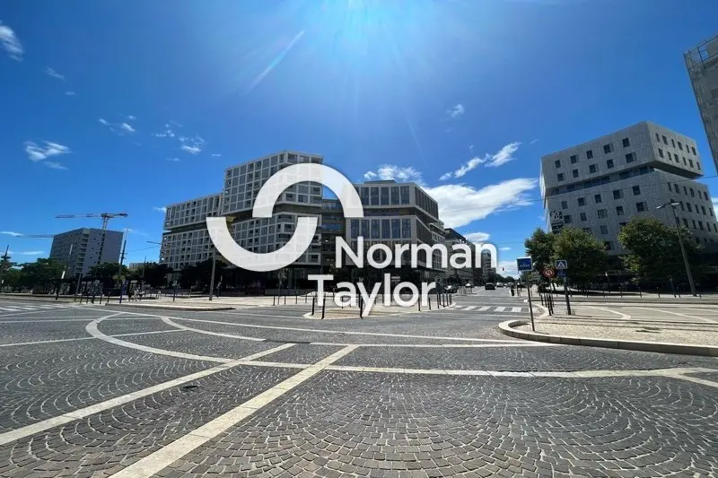 A louer Local commercial  531m² Montpellier
