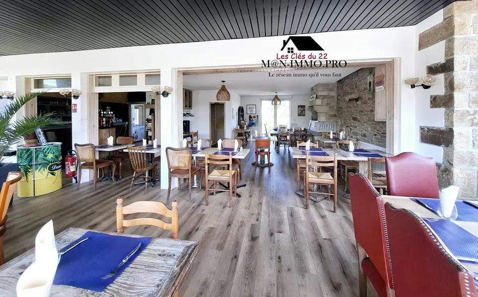 RESTAURANT AVEC TERRASSE TROPICAL VUE MER