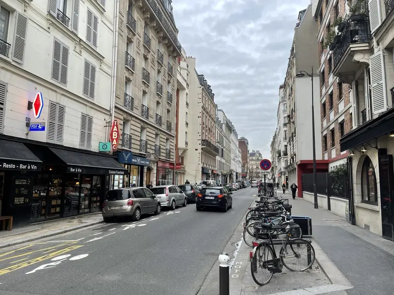 Fonds de commerce à vendre - Cafés et bars - Paris 11 (75011) - 704 000 €