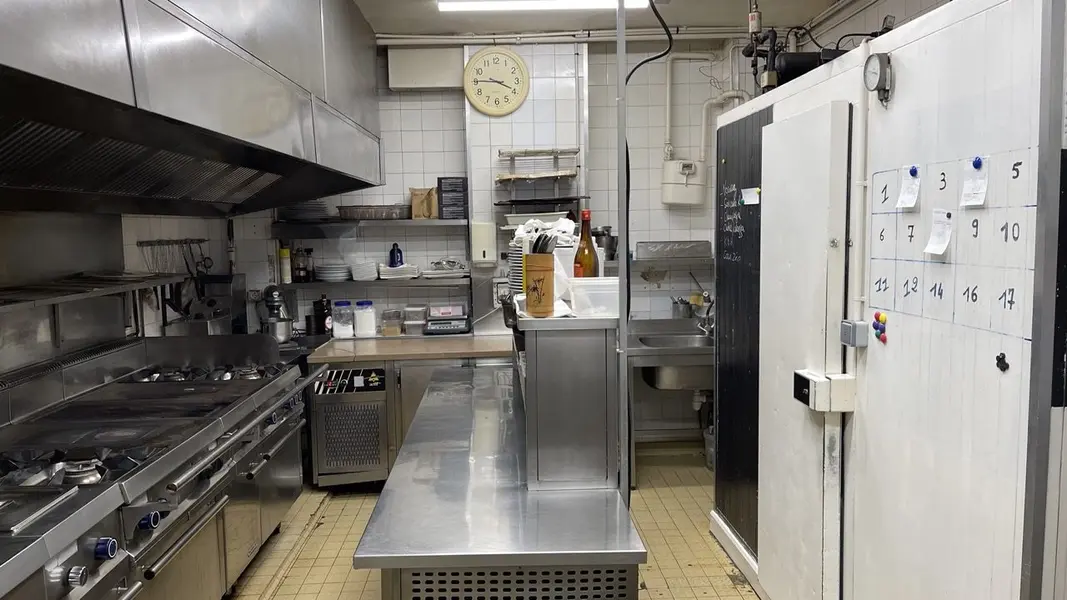 Fonds de commerce à vendre - Restauration - Paris 08 (75008) - 548 000 €