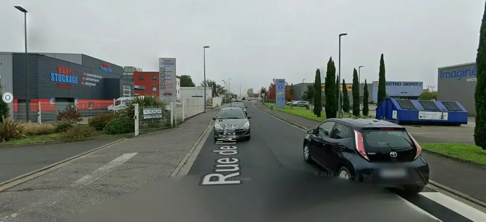 Local Commercial à vendre - Basse-Goulaine (44115) - 408 m² - 0 €