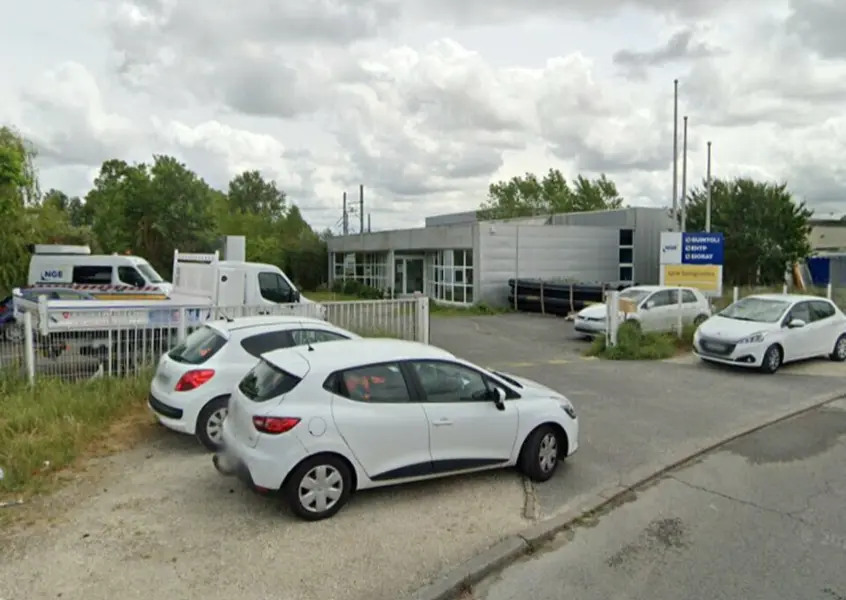 Local Commercial à louer - Bruges (33520) - 444 m² - 4 458 €/mois