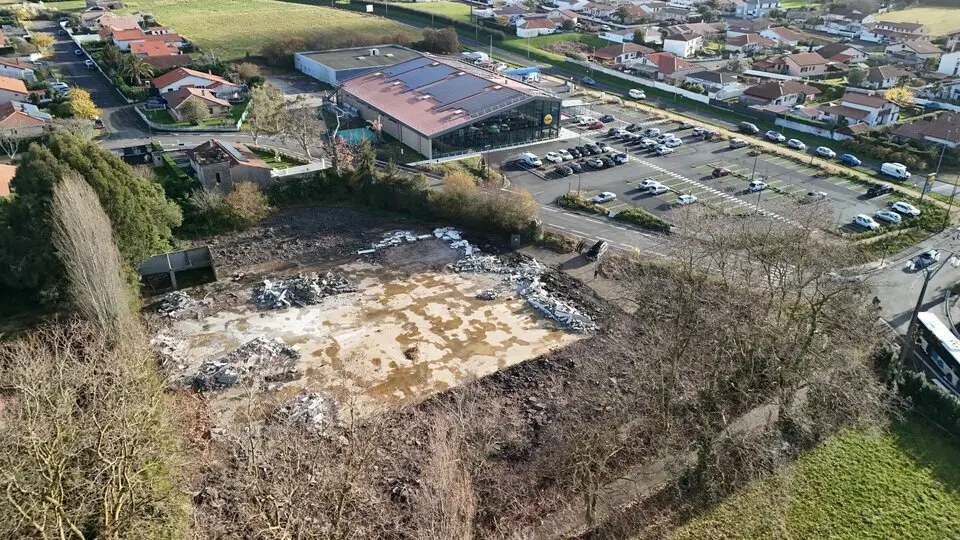 Local Commercial à vendre - Tarnos (40220) - 264 m²