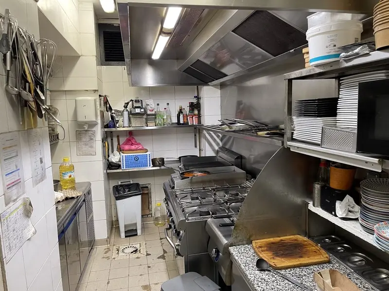 Fonds de commerce à vendre - Cafés et bars - Paris 11 (75011) - 772 000 €